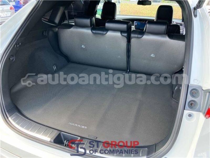 Big with watermark toyota harrier antigua import dubai 4868