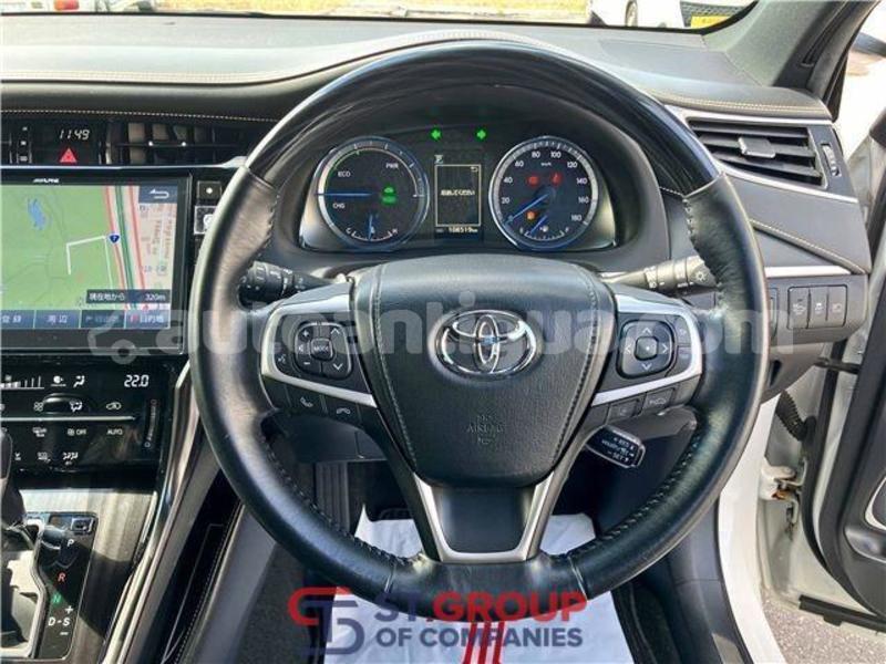 Big with watermark toyota harrier antigua import dubai 4868