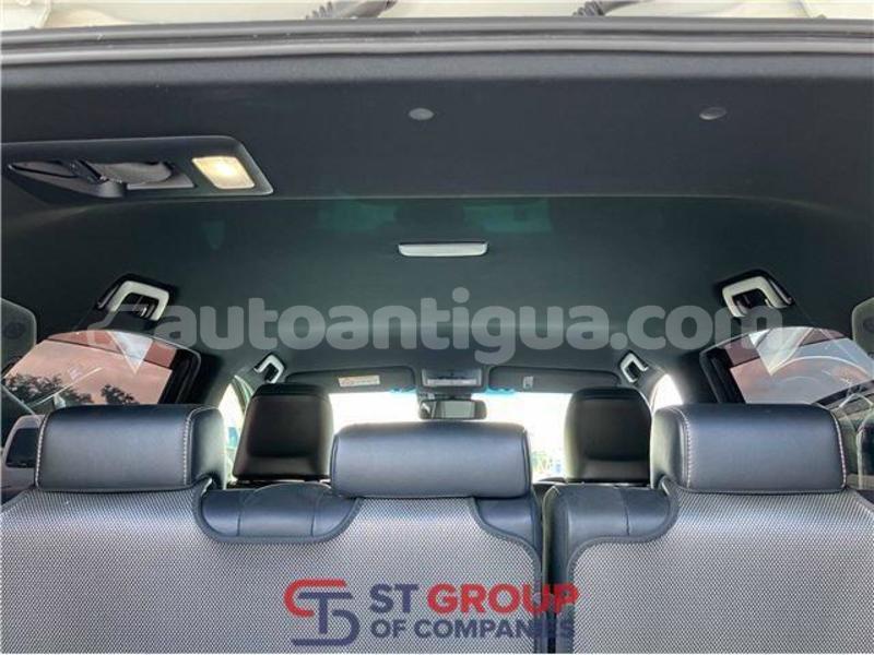 Big with watermark toyota harrier antigua import dubai 4868