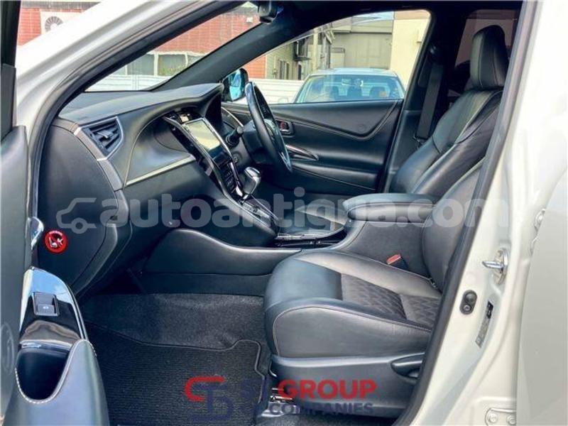 Big with watermark toyota harrier antigua import dubai 4868