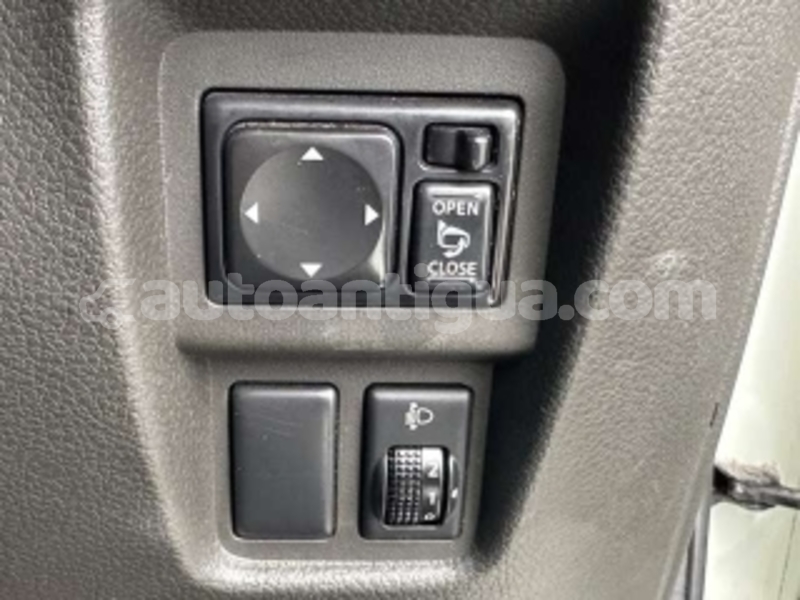 Big with watermark nissan cube antigua all saints 4874