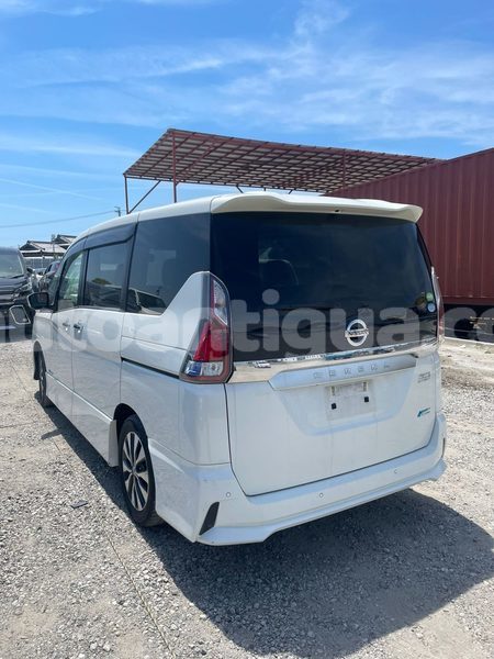 Big with watermark nissan serena antigua all saints 4876