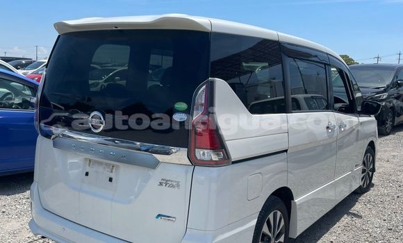 Buy Import Nissan Serena White Car in All Saints in Antigua Buy Import Nissan Serena White Car in All Saints in Antigua