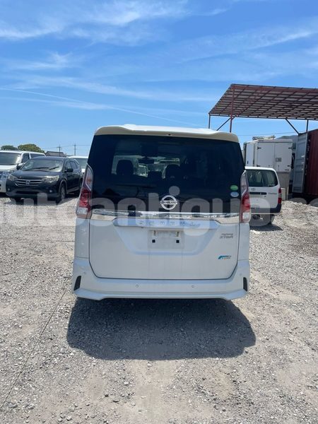 Big with watermark nissan serena antigua all saints 4876