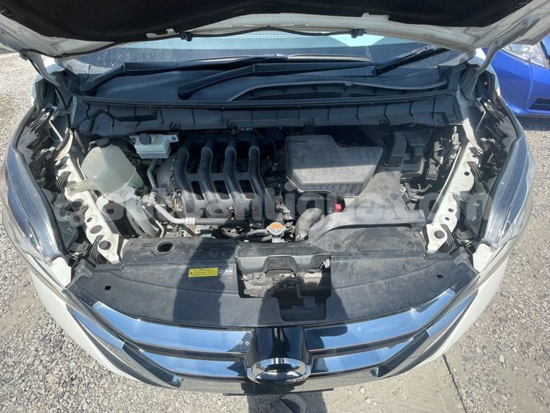 Big with watermark nissan serena antigua all saints 4876