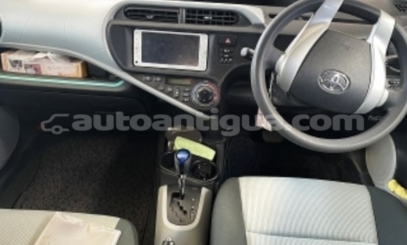 Buy Used Toyota Aqua White Car in All Saints in Antigua Buy Used Toyota Aqua White Car in All Saints in Antigua