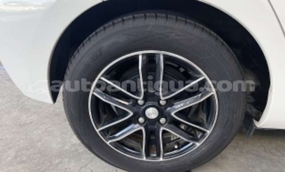 Buy Used Toyota Aqua White Car in All Saints in Antigua Buy Used Toyota Aqua White Car in All Saints in Antigua