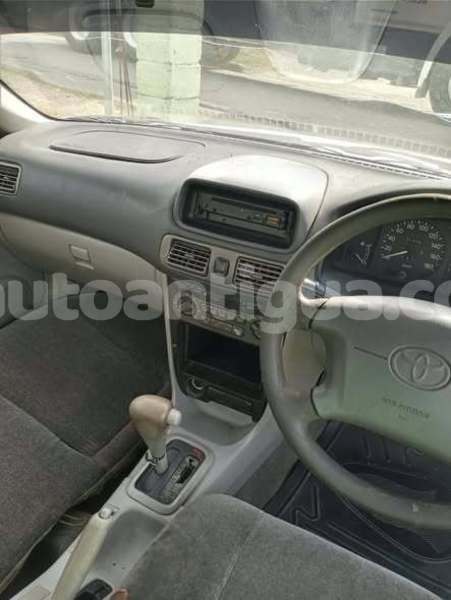 Big with watermark toyota corolla antigua all saints 4886