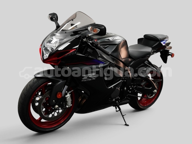 Big with watermark suzuki gsx r antigua parham 4888