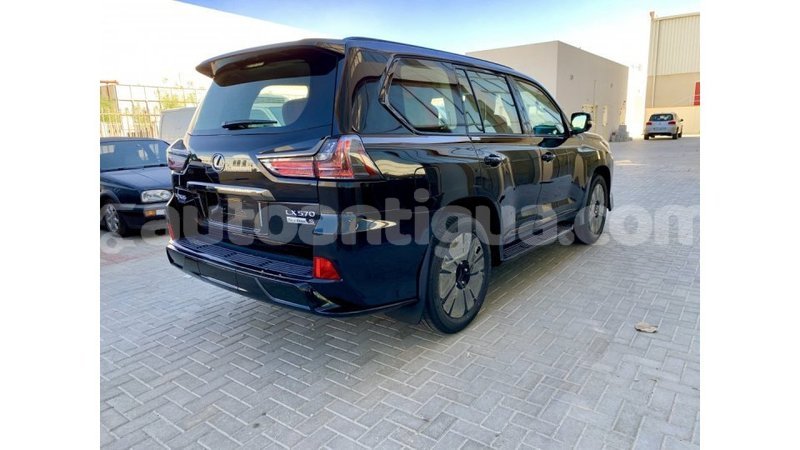 Big with watermark 4d035af4 3a5d 40e1 943b a053c53dd573