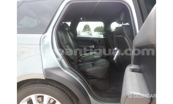 Buy Import Land Rover Range Rover Green Car in Import - Dubai in Antigua Buy Import Land Rover Range Rover Green Car in Import - Dubai in Antigua