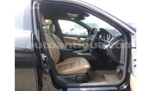 Buy Import Mercedes-Benz 190 (W201) Black Car in Import - Dubai in Antigua Buy Import Mercedes-Benz 190 (W201) Black Car in Import - Dubai in Antigua