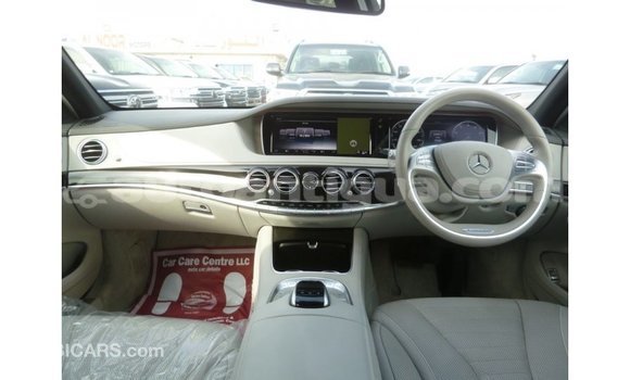 Buy Import Mercedes-Benz 190 (W201) Other Car in Import - Dubai in Antigua Buy Import Mercedes-Benz 190 (W201) Other Car in Import - Dubai in Antigua