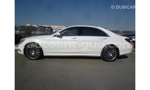 Buy Import Mercedes-Benz 190 (W201) White Car in Import - Dubai in Antigua Buy Import Mercedes-Benz 190 (W201) White Car in Import - Dubai in Antigua