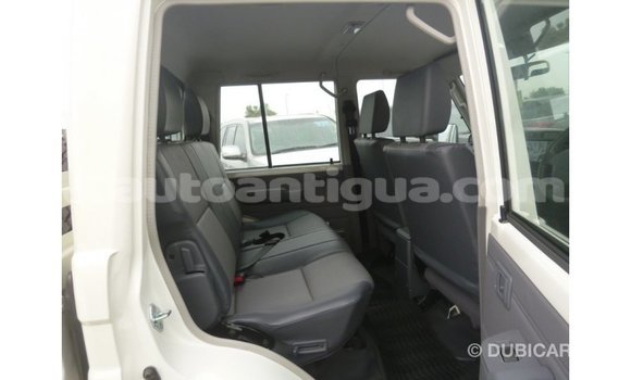 Buy Import Toyota Land Cruiser White Car in Import - Dubai in Antigua Buy Import Toyota Land Cruiser White Car in Import - Dubai in Antigua