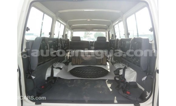 Buy Import Toyota Land Cruiser White Car in Import - Dubai in Antigua Buy Import Toyota Land Cruiser White Car in Import - Dubai in Antigua