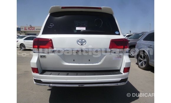 Buy Import Toyota Land Cruiser White Car in Import - Dubai in Antigua Buy Import Toyota Land Cruiser White Car in Import - Dubai in Antigua