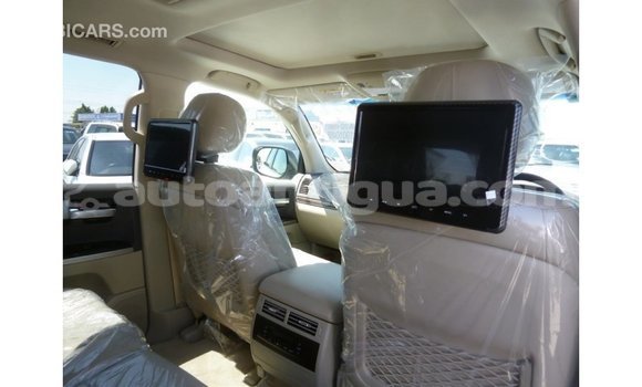 Buy Import Toyota Land Cruiser White Car in Import - Dubai in Antigua Buy Import Toyota Land Cruiser White Car in Import - Dubai in Antigua