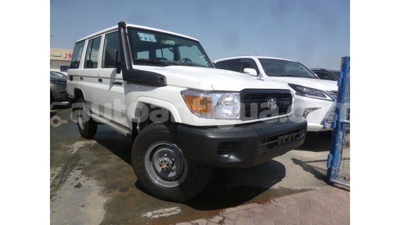 Big with watermark 4b4b1825 d97d 447e 9cba f5e2eaf18132