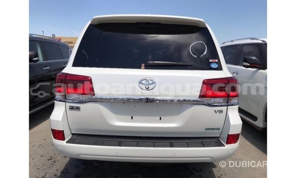 Buy Import Toyota Land Cruiser White Car in Import - Dubai in Antigua Buy Import Toyota Land Cruiser White Car in Import - Dubai in Antigua