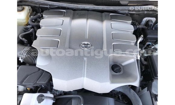 Buy Import Toyota Land Cruiser White Car in Import - Dubai in Antigua Buy Import Toyota Land Cruiser White Car in Import - Dubai in Antigua