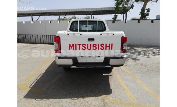 Buy Import Mitsubishi L200 White Car in Import - Dubai in Antigua Buy Import Mitsubishi L200 White Car in Import - Dubai in Antigua