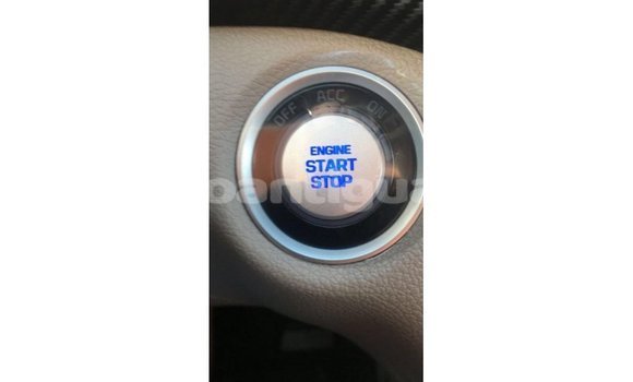 Buy Import Hyundai Tucson White Car in Import - Dubai in Antigua Buy Import Hyundai Tucson White Car in Import - Dubai in Antigua