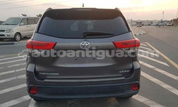 Buy Import Toyota Highlander Other Car in Import - Dubai in Antigua Buy Import Toyota Highlander Other Car in Import - Dubai in Antigua