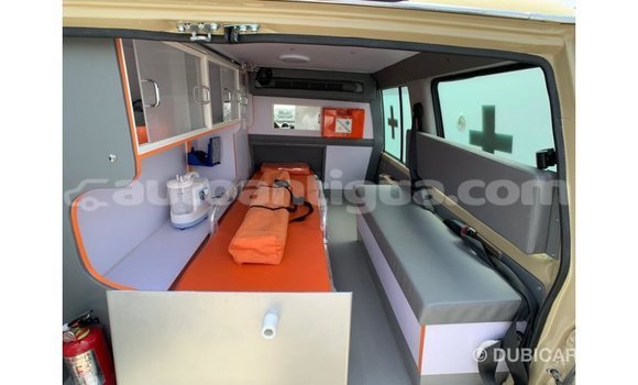 Buy Import Toyota Land Cruiser White Car in Import - Dubai in Antigua Buy Import Toyota Land Cruiser White Car in Import - Dubai in Antigua