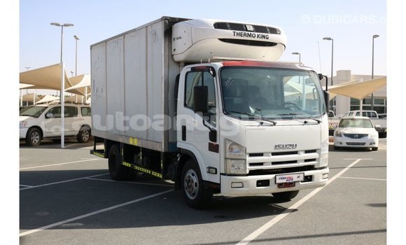 Buy Import Isuzu Rodeo White Car in Import - Dubai in Antigua