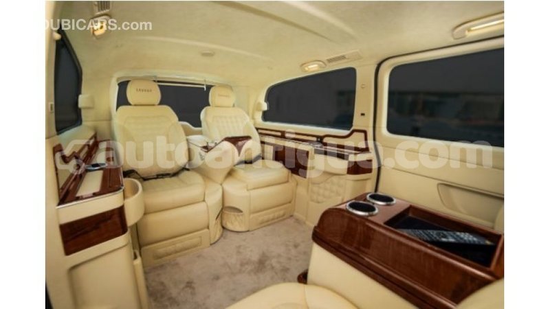 Big with watermark f4f230a5 914d 4972 a3c9 e976e79bb11d