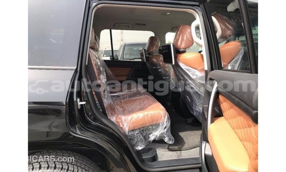 Buy Import Toyota Land Cruiser Black Car in Import - Dubai in Antigua Buy Import Toyota Land Cruiser Black Car in Import - Dubai in Antigua