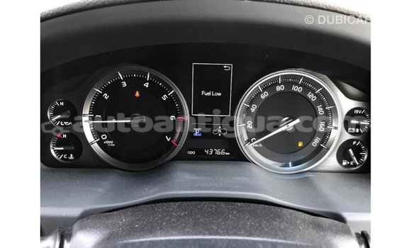 Buy Import Toyota Land Cruiser White Car in Import - Dubai in Antigua Buy Import Toyota Land Cruiser White Car in Import - Dubai in Antigua