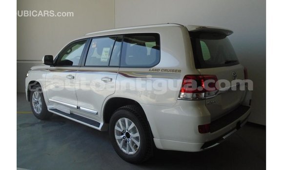 Buy Import Toyota Land Cruiser White Car in Import - Dubai in Antigua Buy Import Toyota Land Cruiser White Car in Import - Dubai in Antigua