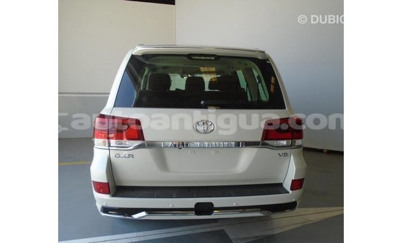 Buy Import Toyota Land Cruiser White Car in Import - Dubai in Antigua Buy Import Toyota Land Cruiser White Car in Import - Dubai in Antigua
