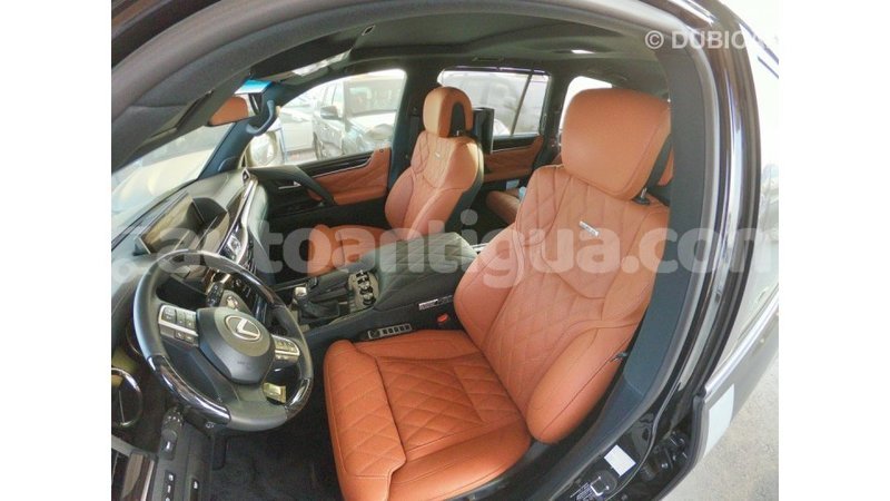 Big with watermark 152ace2a 04e6 4f68 9341 589d89a3186f