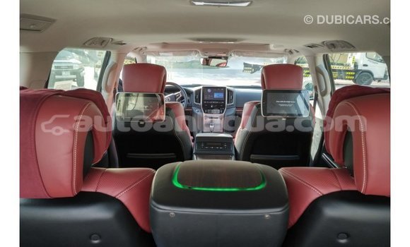 Buy Import Toyota Land Cruiser Black Car in Import - Dubai in Antigua Buy Import Toyota Land Cruiser Black Car in Import - Dubai in Antigua