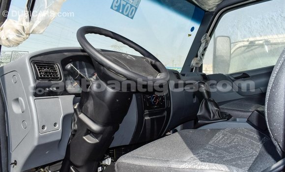 Buy Import Mercedes-Benz 190 (W201) White Car in Import - Dubai in Antigua Buy Import Mercedes-Benz 190 (W201) White Car in Import - Dubai in Antigua