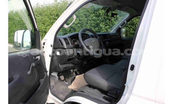 Buy Import Toyota Hiace White Car in Import - Dubai in Antigua Buy Import Toyota Hiace White Car in Import - Dubai in Antigua