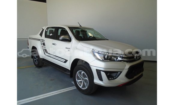 Buy Import Toyota Hilux White Car in Import - Dubai in Antigua Buy Import Toyota Hilux White Car in Import - Dubai in Antigua