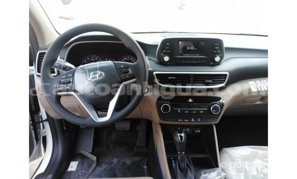 Buy Import Hyundai Tucson White Car in Import - Dubai in Antigua Buy Import Hyundai Tucson White Car in Import - Dubai in Antigua