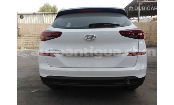 Buy Import Hyundai Tucson White Car in Import - Dubai in Antigua Buy Import Hyundai Tucson White Car in Import - Dubai in Antigua