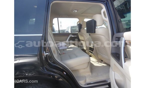 Buy Import Toyota Land Cruiser Black Car in Import - Dubai in Antigua Buy Import Toyota Land Cruiser Black Car in Import - Dubai in Antigua