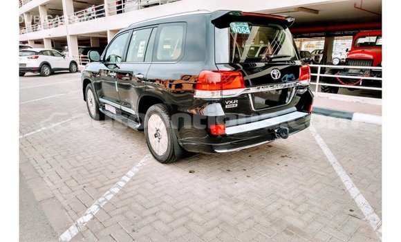 Buy Import Toyota Land Cruiser Black Car in Import - Dubai in Antigua Buy Import Toyota Land Cruiser Black Car in Import - Dubai in Antigua