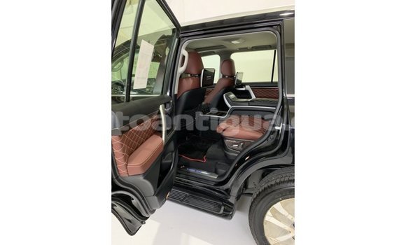 Buy Import Toyota Land Cruiser Black Car in Import - Dubai in Antigua Buy Import Toyota Land Cruiser Black Car in Import - Dubai in Antigua