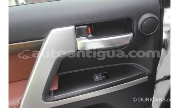 Buy Import Toyota Land Cruiser White Car in Import - Dubai in Antigua Buy Import Toyota Land Cruiser White Car in Import - Dubai in Antigua