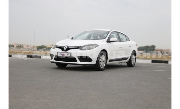 Buy Import Renault Fluence White Car in Import - Dubai in Antigua