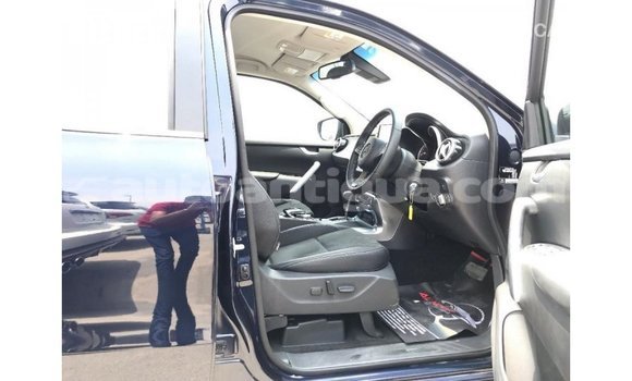 Buy Import Mercedes-Benz 250 Blue Car in Import - Dubai in Antigua Buy Import Mercedes-Benz 250 Blue Car in Import - Dubai in Antigua