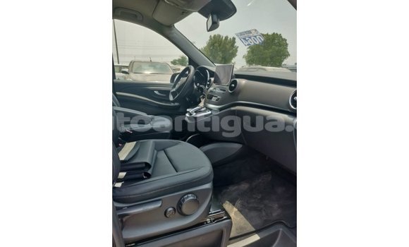 Buy Import Mercedes-Benz 250 Black Car in Import - Dubai in Antigua Buy Import Mercedes-Benz 250 Black Car in Import - Dubai in Antigua
