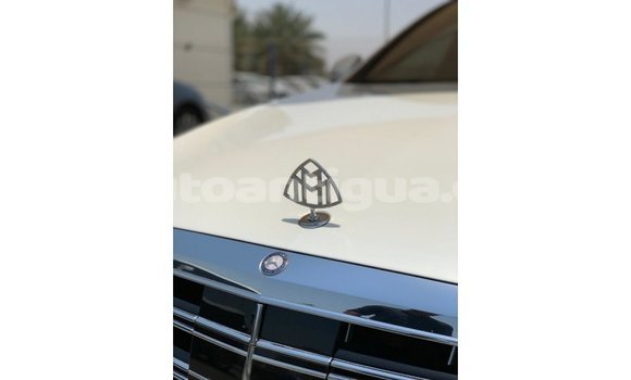 Buy Import Mercedes-Benz 190 (W201) White Car in Import - Dubai in Antigua Buy Import Mercedes-Benz 190 (W201) White Car in Import - Dubai in Antigua